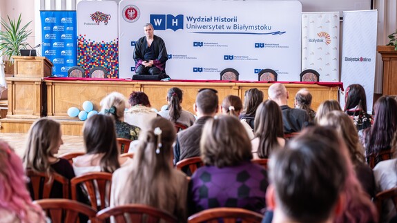 Dzień Azjatycki na Wydziale Historii UwB